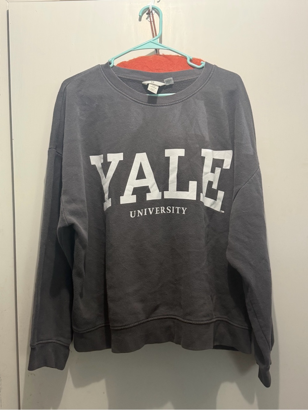Yale University H&M crewneck